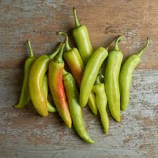 Sweet Pepper Banana Seeds (Capsicum annuum) – 30 Seeds for Mild, Fruity Yellow Peppers